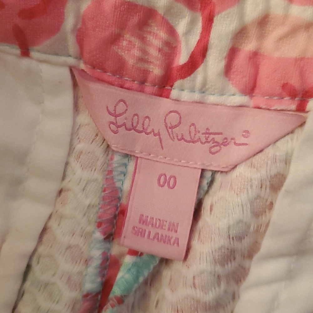 Lilly Pulitzer Shorts 00 - Picture 4 of 6